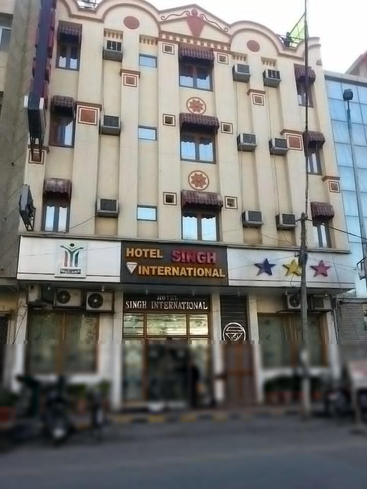 Hotel Singh International Delhi  Ngoại thất bức ảnh