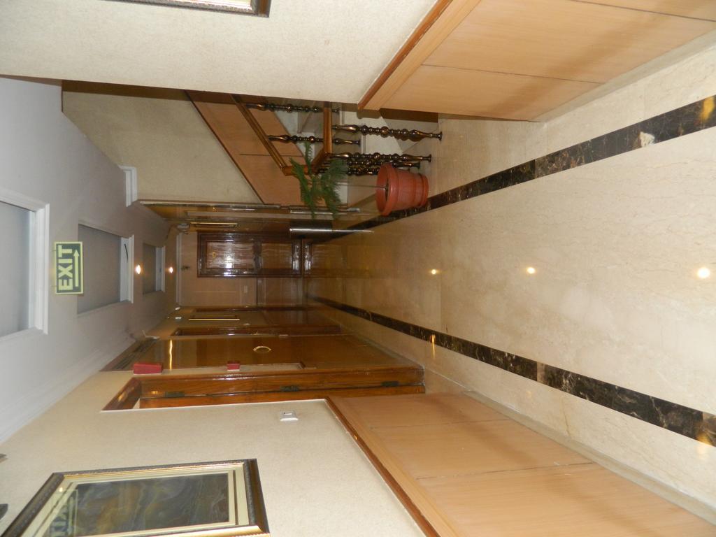 Hotel Singh International Delhi  Ngoại thất bức ảnh