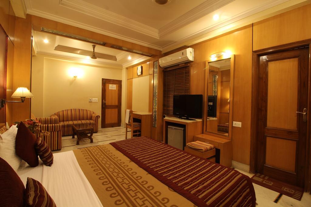 Hotel Singh International Delhi  Ngoại thất bức ảnh