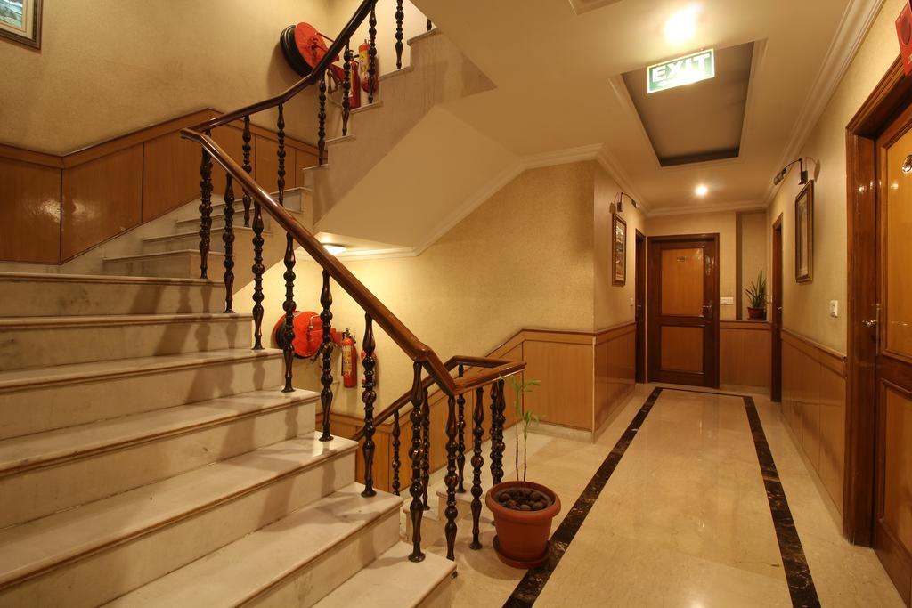 Hotel Singh International Delhi  Ngoại thất bức ảnh